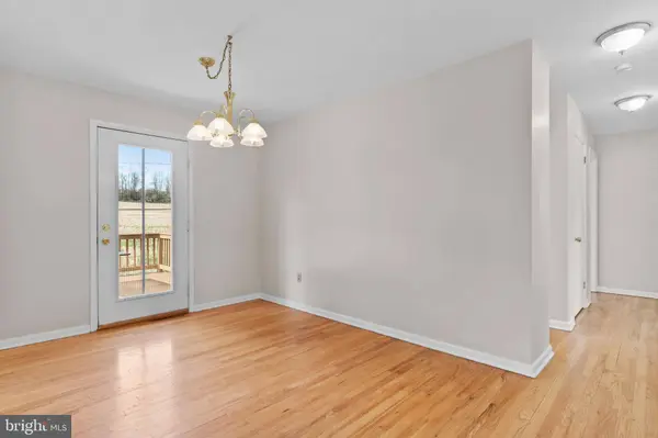 213 SUNSET DR, New Cumberland, PA 17070