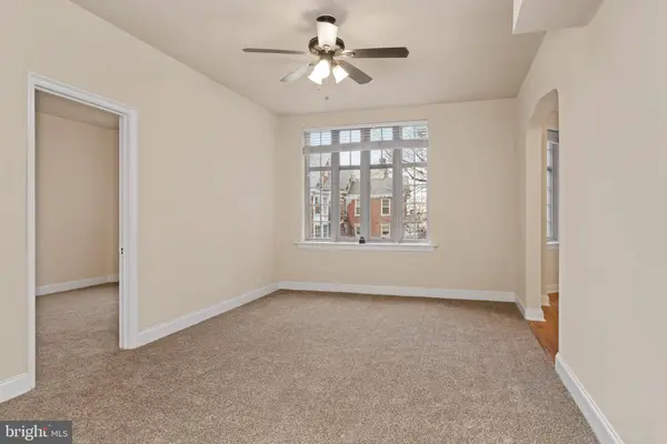 1525 N FRONT ST #213, Harrisburg, PA 17102