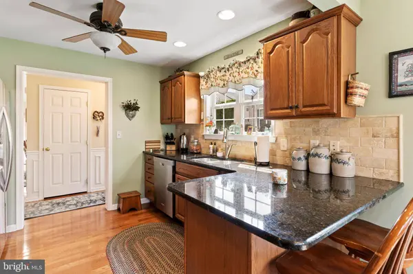 6332 MERCURY DR, Mechanicsburg, PA 17050