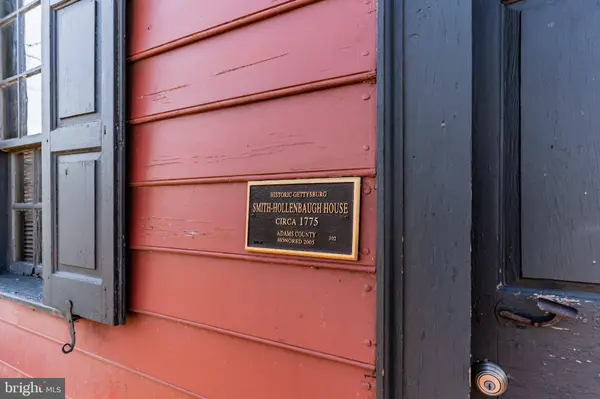 414 W KING ST, East Berlin, PA 17316