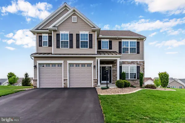 50 DANBURY DR, Mechanicsburg, PA 17050