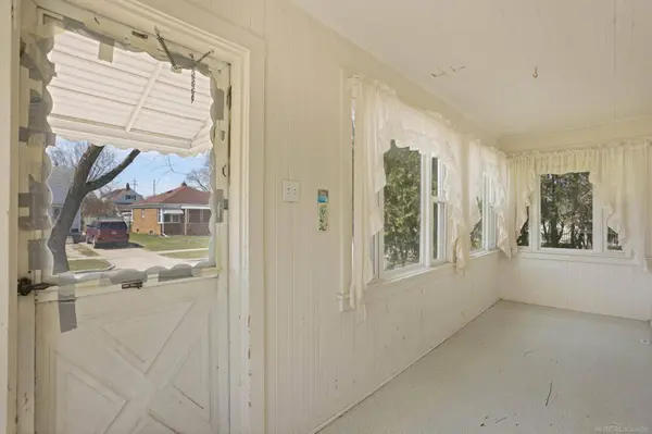 1509 S Grant Street, Bay City, MI 48708