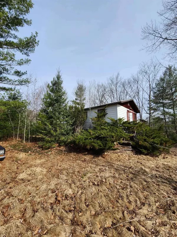 1496 Center Avenue, Gladwin, MI 48624