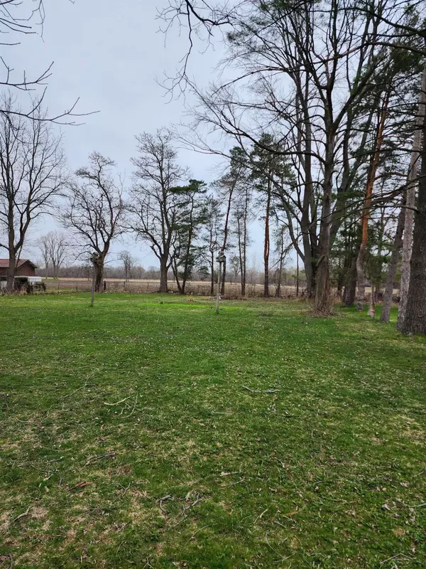 6490 Stroebel Road, Saginaw, MI 48609