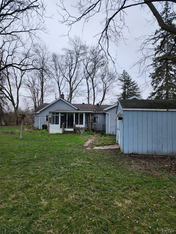 6490 Stroebel Road, Saginaw, MI 48609