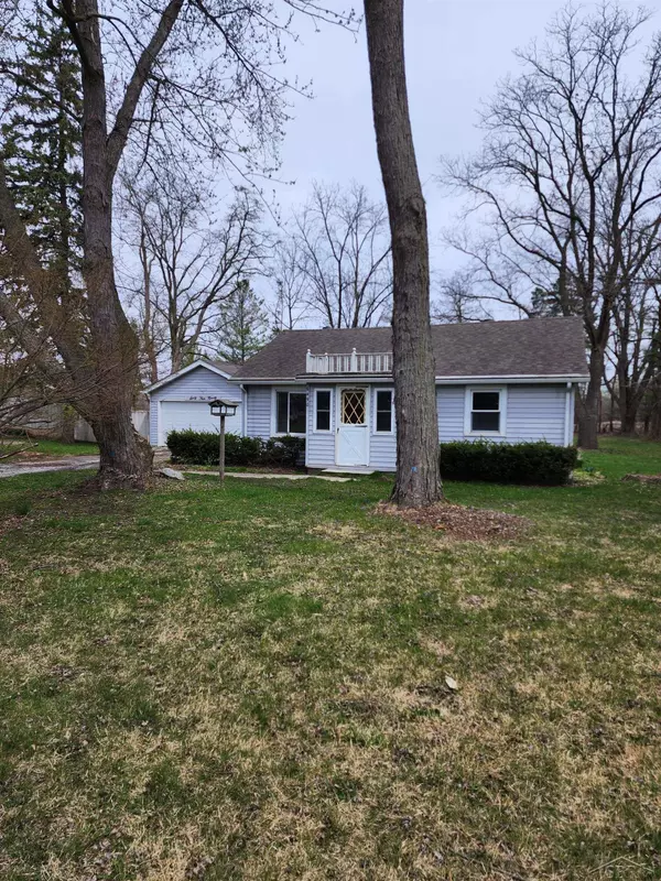 6490 Stroebel Road, Saginaw, MI 48609