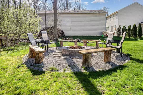 7231 Geraldine Circle, Swartz Creek, MI 48473