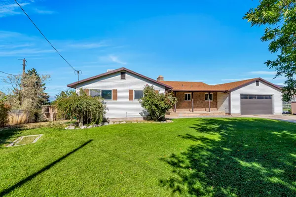 Payson, UT 84651-3004,862 E 400 S