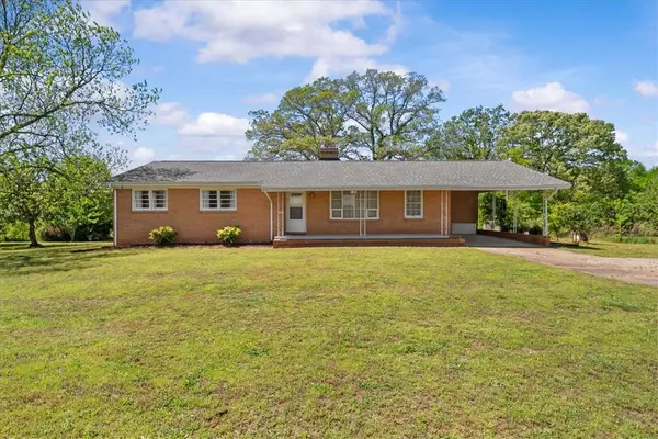 210 Chiefs LN, Westminster, SC 29693