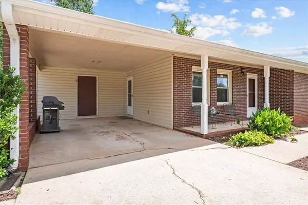 155 Sam Reeder DR, Westminster, SC 29693