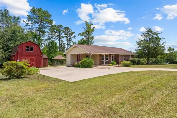 155 Sam Reeder DR, Westminster, SC 29693