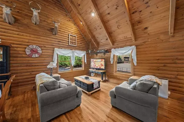 131 Rodeo DR, Seneca, SC 29678