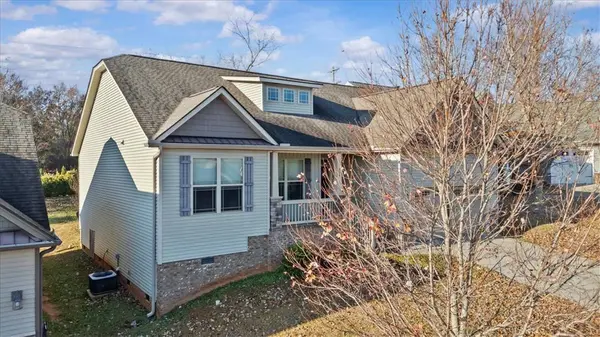 208 Terrace View WAY, Seneca, SC 29678