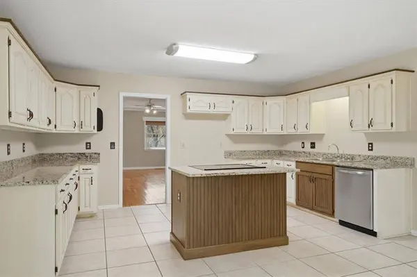 436 Cane Creek Landing RD, Seneca, SC 29672