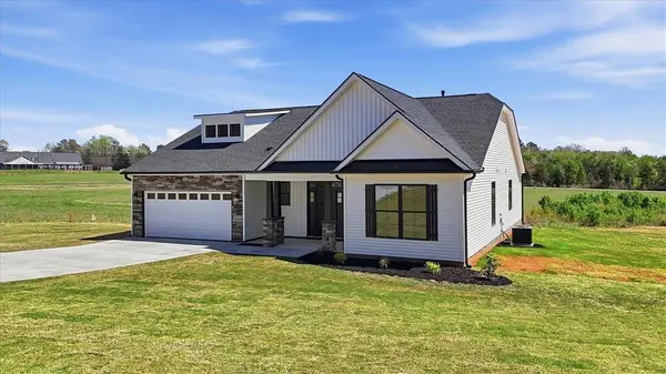 190 Refuge Church RD, Central, SC 29630