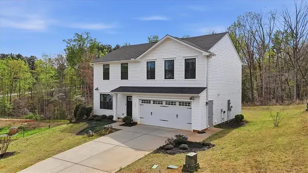 117 Wells Station RD, Seneca, SC 29678