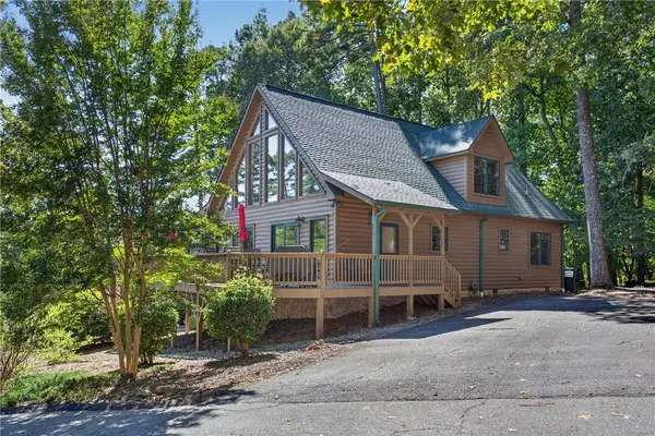 213 Serenity Bay DR, Seneca, SC 29672