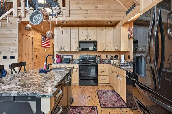 213 Serenity Bay DR, Seneca, SC 29672