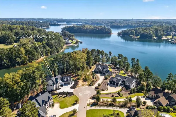 771 Sunset Cove DR, West Union, SC 29696