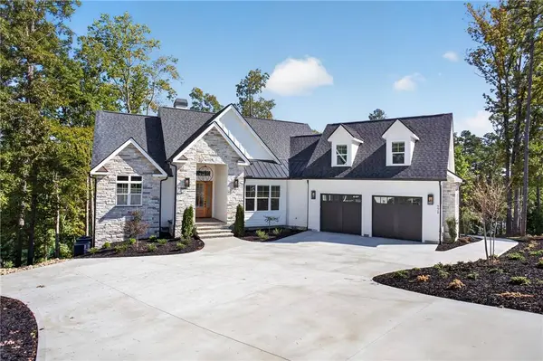 771 Sunset Cove DR