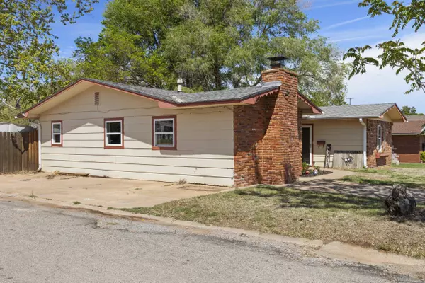 1129 2nd Street, Alva, OK 73717