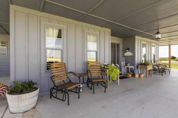 9409 HWY 132, Carrier, OK 73727