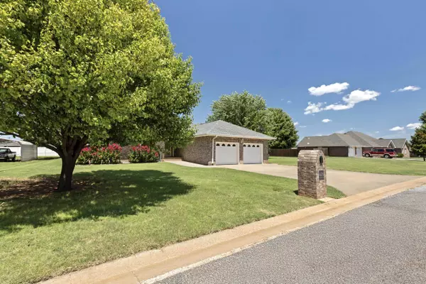 418 Magnolia, Alva, OK 73717