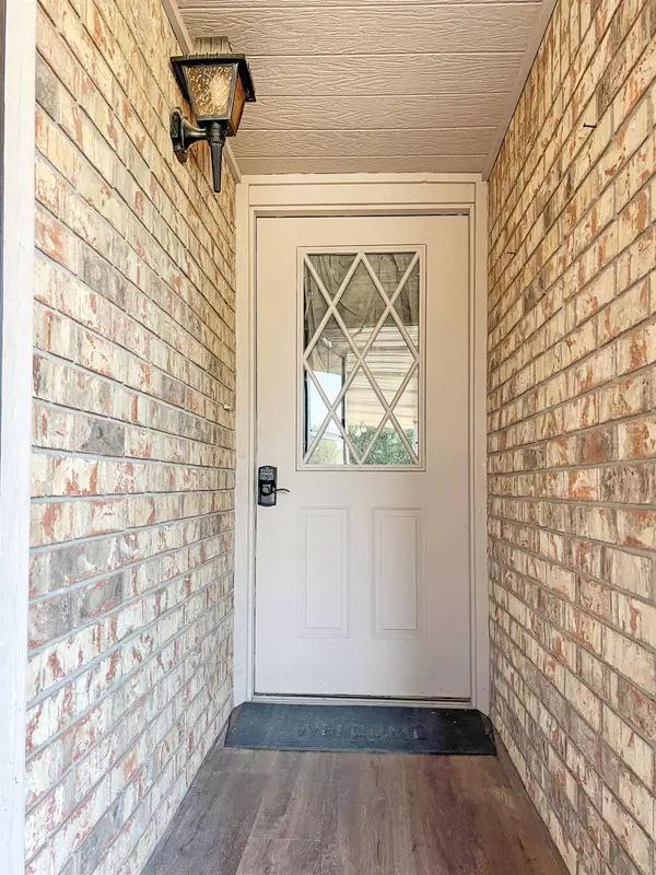 723 Maple, Alva, OK 73717