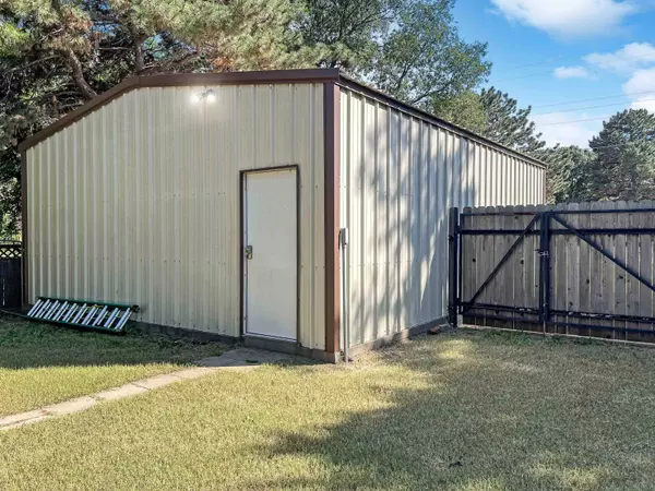 717 Locust, Alva, OK 73717