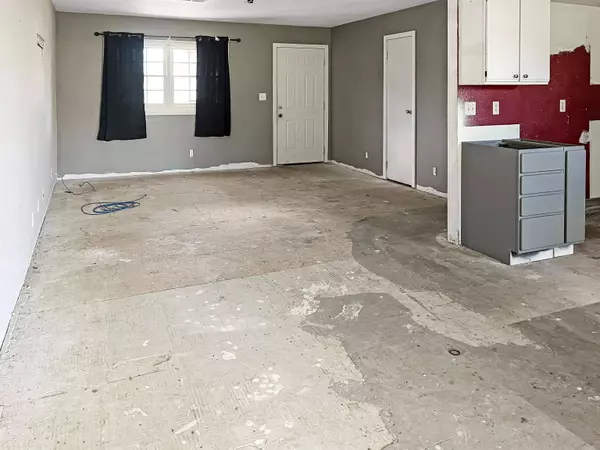 814 Sherman, Alva, OK 73717