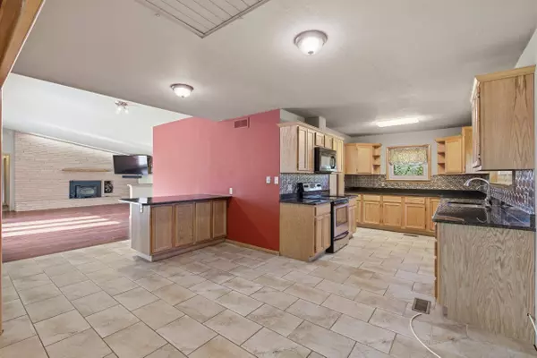 1301 S 8th, Alva, OK 73717