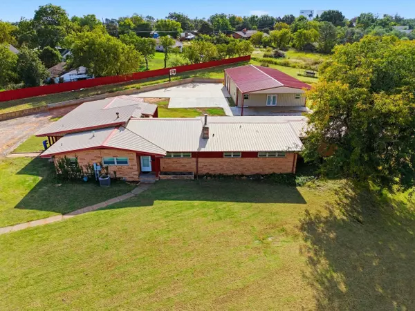 1301 S 8th, Alva, OK 73717