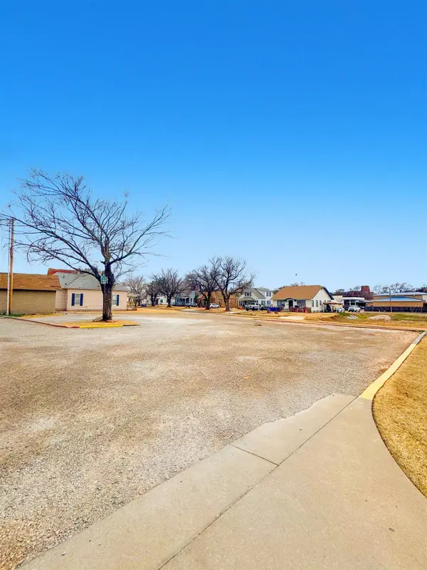 319 Oklahoma Blvd., Alva, OK 73717