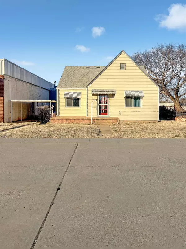 112 Flynn, Alva, OK 73717