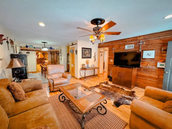 806 S Sunset, Alva, OK 73717