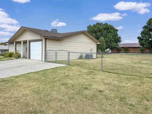 1400 Noble, Alva, OK 73717