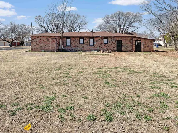 204 N 6th, Alfalfa, OK 73726