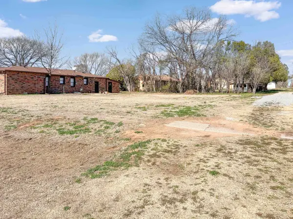 204 N 6th, Alfalfa, OK 73726