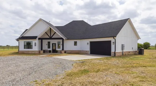 9303 N Hwy 132, Carrier, OK 73727