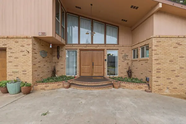 121 W 12th Street, Cherokee, OK 73728
