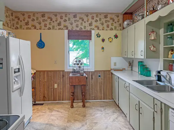 1008 Locust, Alva, OK 73717