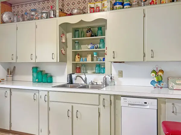 1008 Locust, Alva, OK 73717