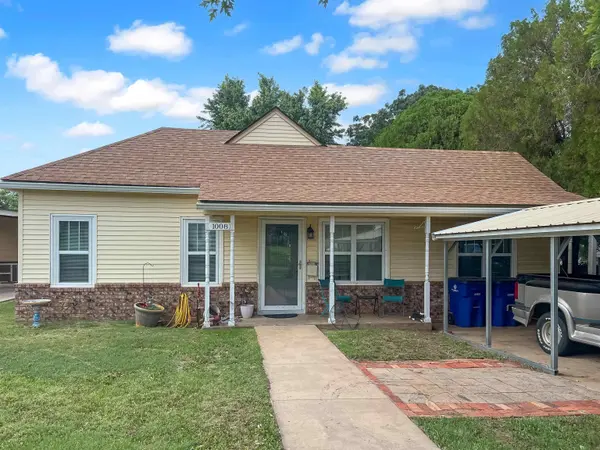 1008 Locust, Alva, OK 73717