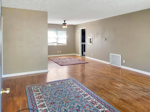 815 N Sunset, Alva, OK 73717