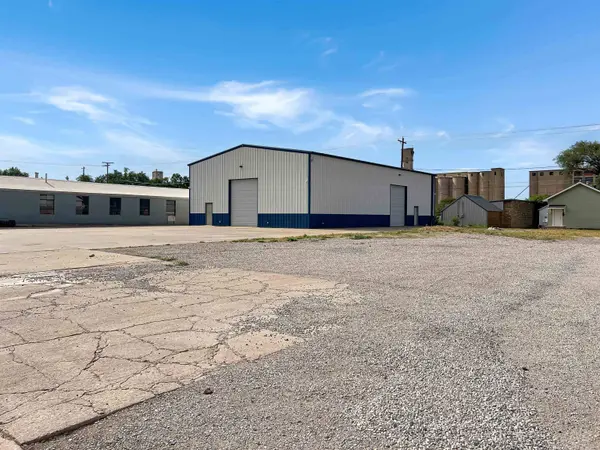 614 Choctaw, Alva, OK 73717