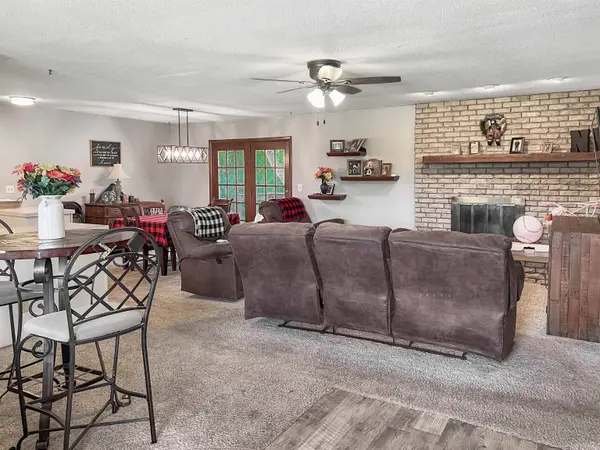 1814 Locust, Alva, OK 73717