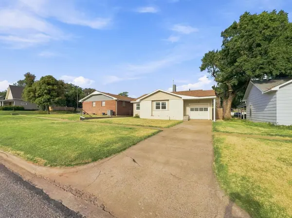 827 2nd St., Alva, OK 73717
