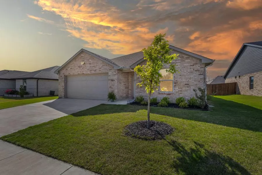 1816 ALEIA COVE SHERMAN TX 75092, 