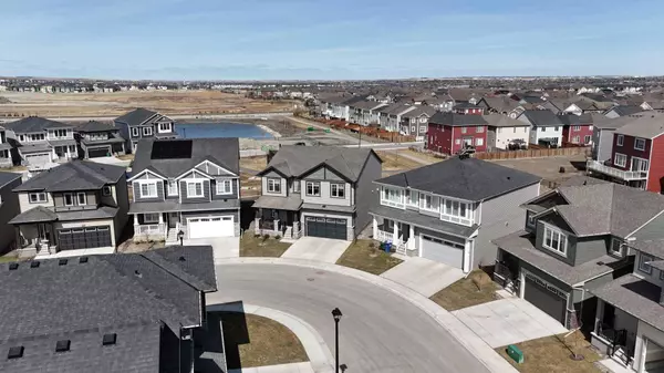 629 Southwinds Close Southwest, Airdrie, AB T4B 5L5