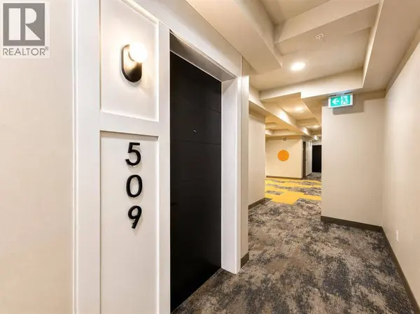 509, 3107 Warren Street NW, Calgary, AB T3B0M2